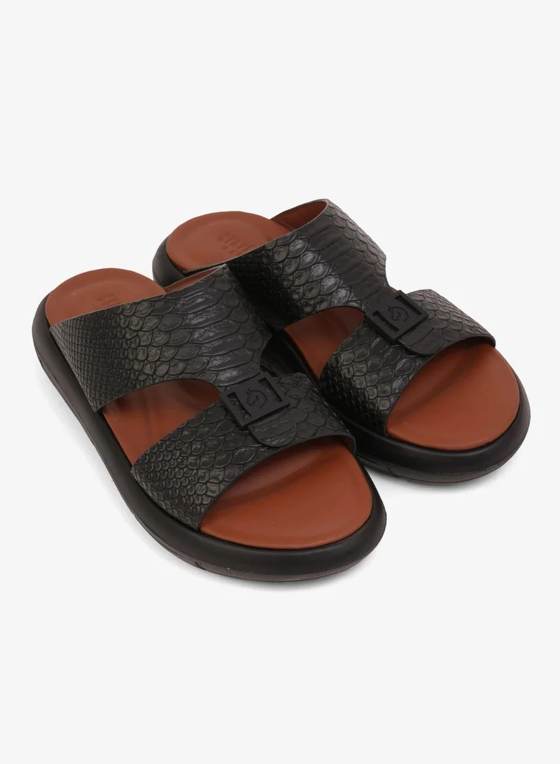 UOMO Cavalier  UOMO CAVALIER MENS VALUE ARABIC SANDALS BLACK for Men | Best Price UAE
