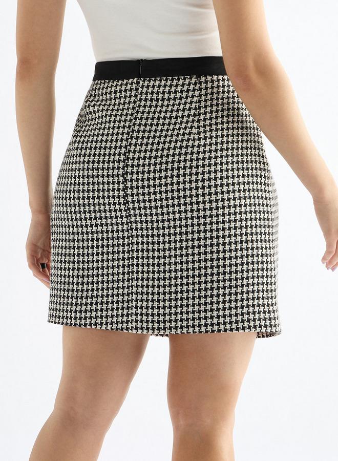 Splash FAV Textured Mini Skirt with Button Detail - Image 3