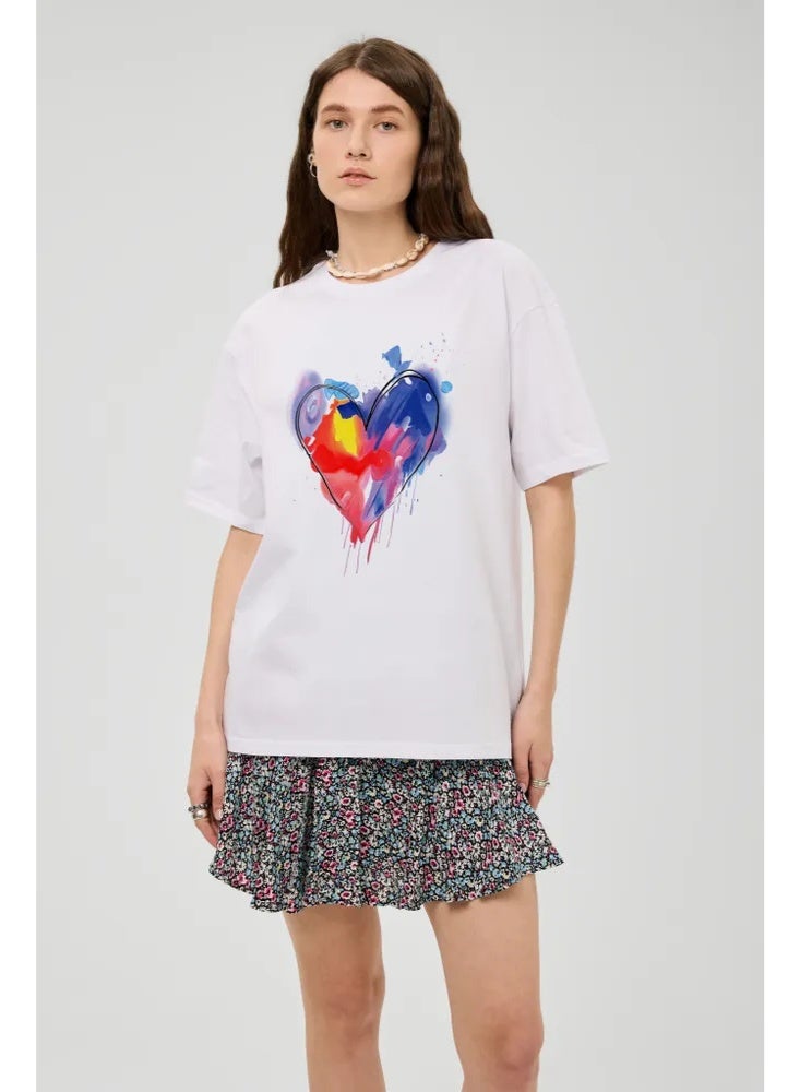 Casual and Fashionable Women's T-Shirts - Image 2