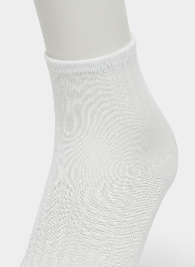 Styli Set of 4 - Solid Ankle Socks - Image 3