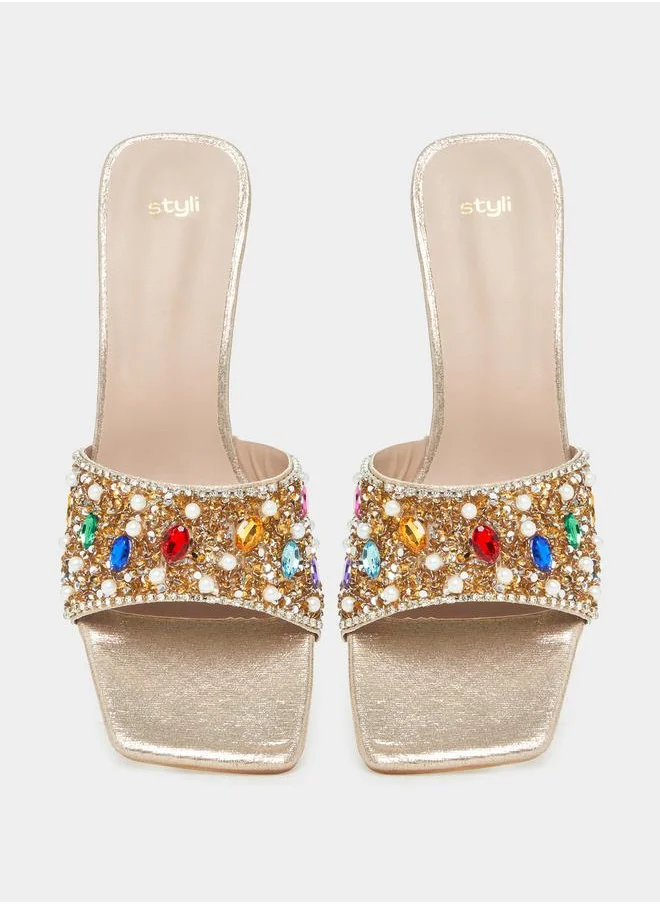 ستايلي Embellished Detail Block Heels