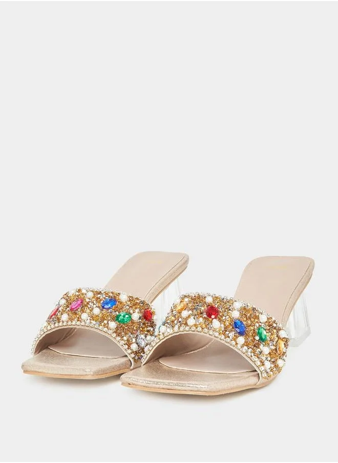 ستايلي Embellished Detail Block Heels
