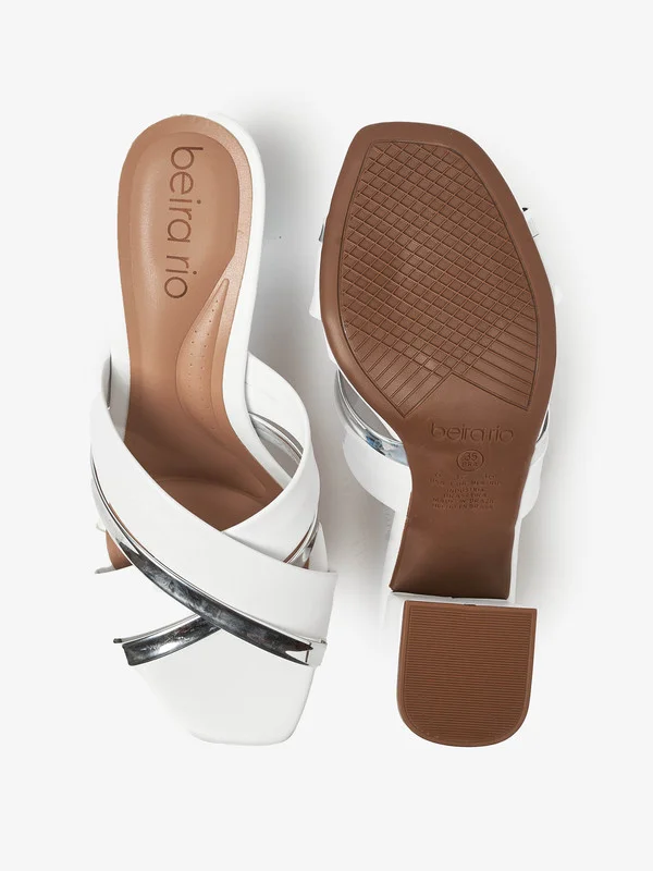 بيرا ريو Adeyeyee Cross Strap High Heel Sandal