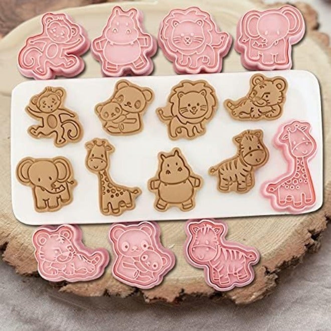 8 Piece Animal Cookie Cutters With Plunger Stamps, 3D Animal Embossing Baking Molds For Biscuits, Fondant, Cheese And Cake Decoration - Image 4