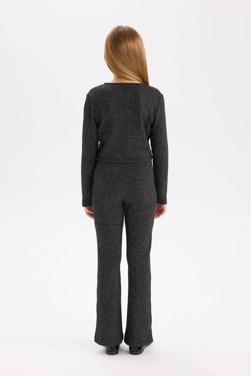 ديفاكتو طقم بناتي سليم فيت قماش لامع بلوزة وليجن - قطعتين - Image 5