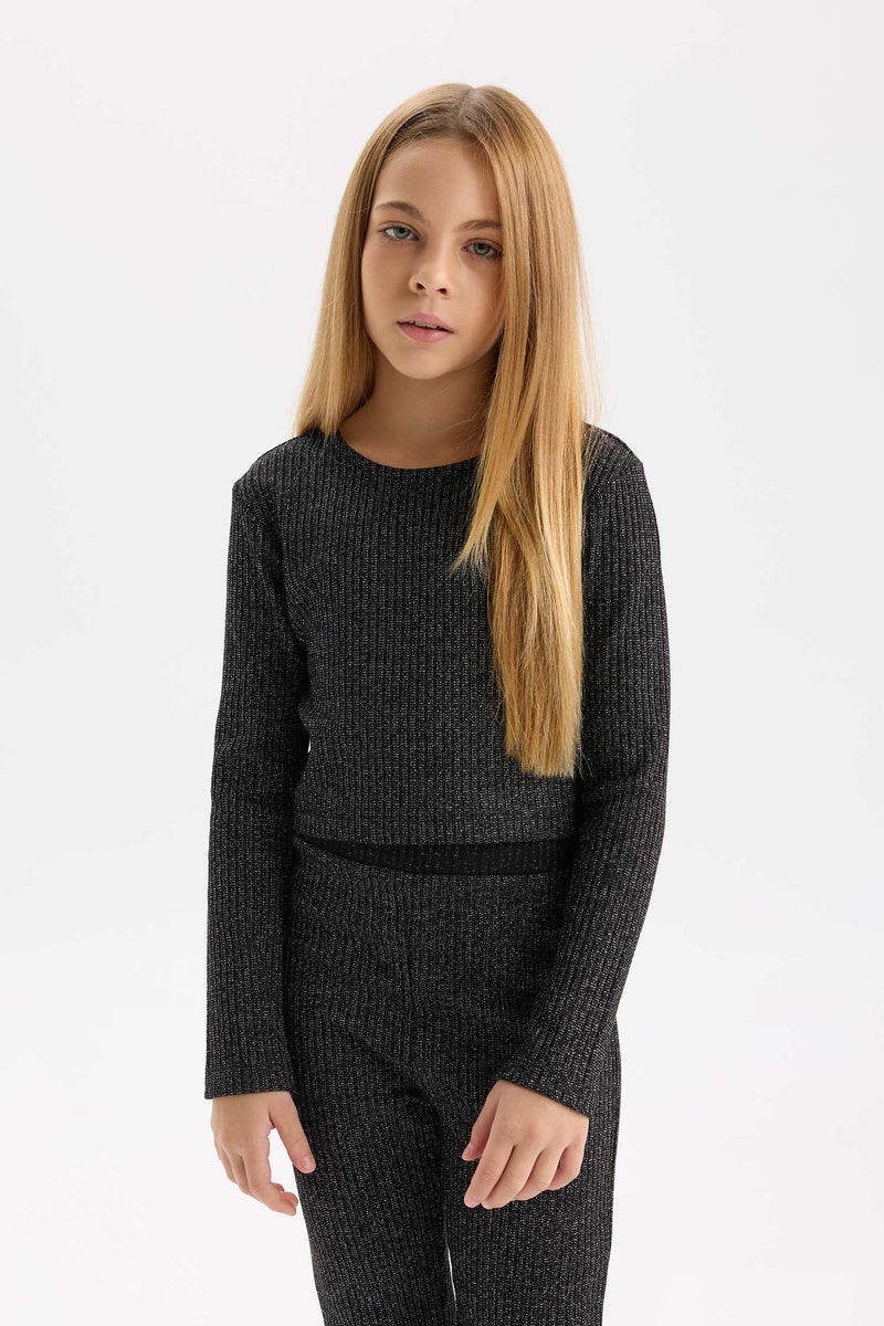 ديفاكتو طقم بناتي سليم فيت قماش لامع بلوزة وليجن - قطعتين - Image 4