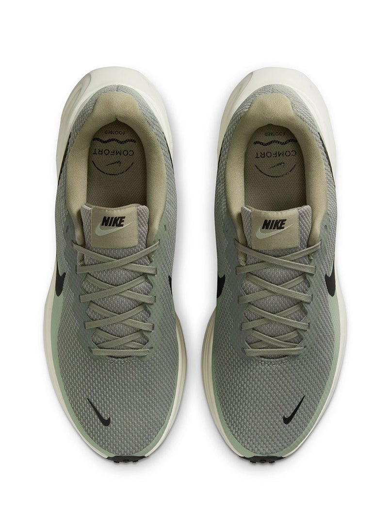 Nike Revolution 8 - Image 4