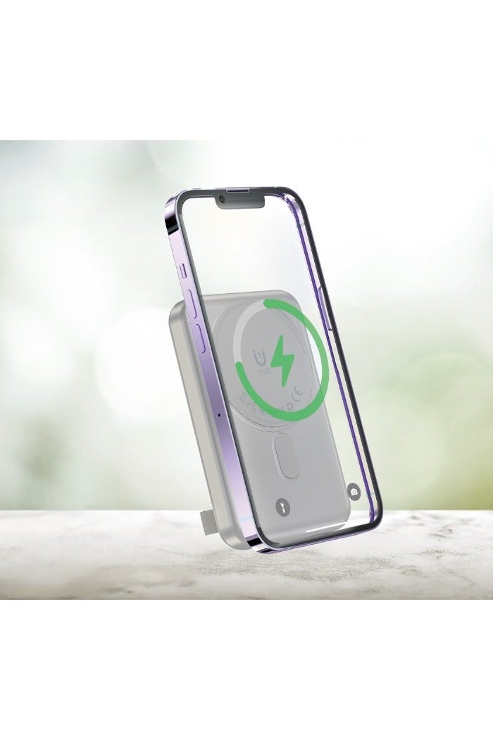 GREEN LION Lagos 10000mAh MagSafe Power Bank PD20W / Premium Quality / Wireless Charging / Strong Adsorption / Built-in Stand - Titanium - Image 2