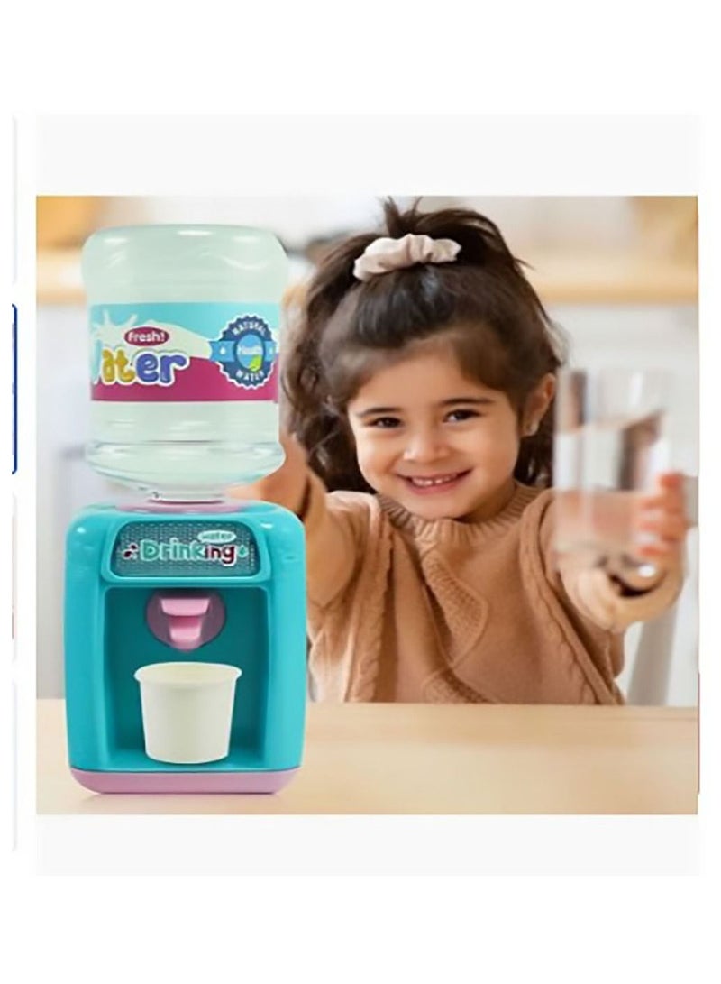 لعب موزع مياه صغير مع دلو - Image 1