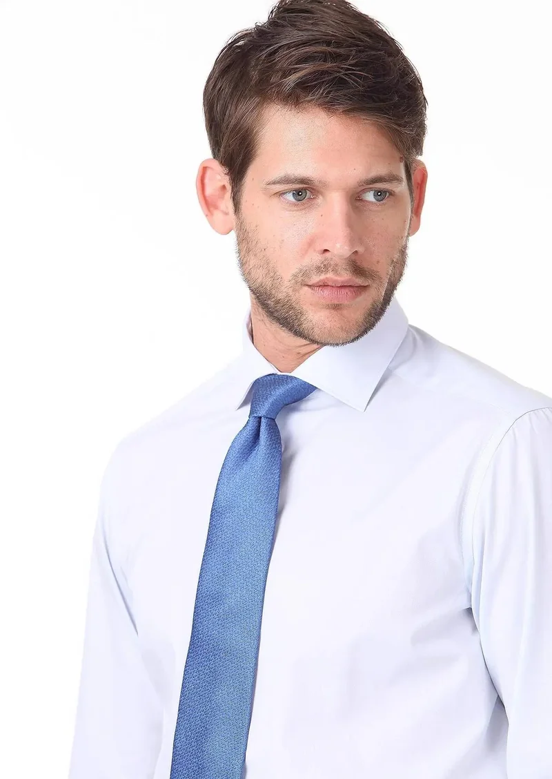 Kip Light Blue Plain Regular Fit Weaving Classical Cotton Blended Shirt