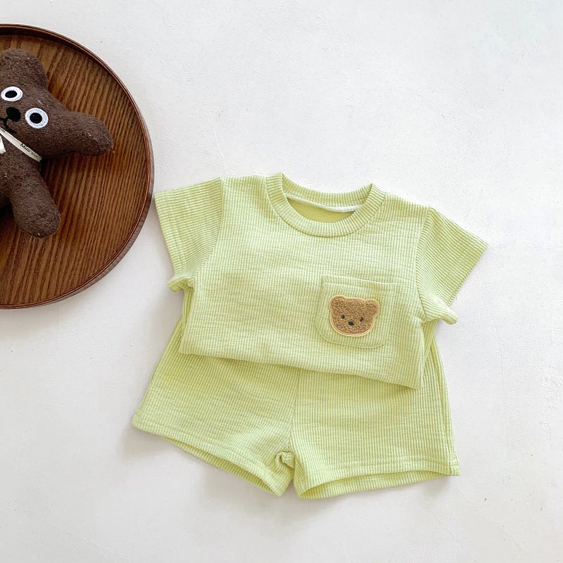 2023 Korean Style ins Childrens Summer Bear Suit Mens and Womens Short-sleeved Shorts Simple Casual Two-piece Set Yellowish Green  - Image 1