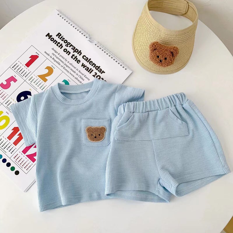 2023 Korean Style ins Childrens Summer Bear Suit Mens and Womens Short-sleeved Shorts Simple Casual Two-piece Set Yellowish Green  - Image 2