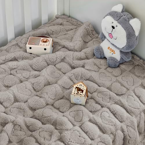 Yurhap Fleece Baby Blanket Heart Checkered, Ultra Soft Cozy Baby Blankets for Boys Girls, Fluffy Infant Toddler Newborn Receiving Gifts for Crib Stroller 30"x40" (Oxford Tan) - Image 4