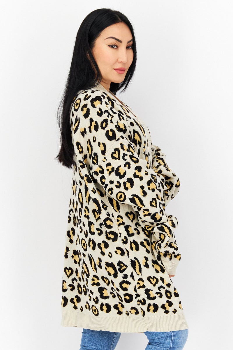 boohoo كارديجان نسائي بأكمام طويلة واسعة بطبعة حيوانات، مزيج بيج/أسود - Image 4