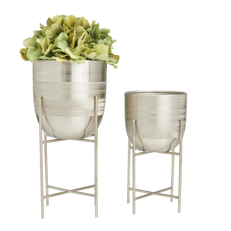 Deco 79 Metal Indoor Outdoor Planter Small Planter Pot with Removable Stand Set of 2 Planters 6 5W Silver - Image 2