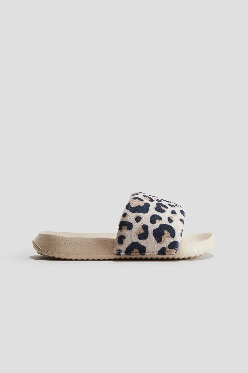 H&M Pool shoes