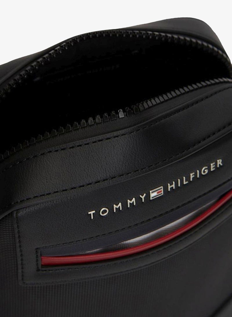 TOMMY HILFIGER Metal Logo Crossbody Reporter Bag - Image 5