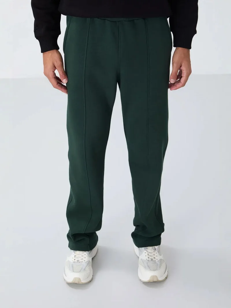 تومي لايف TOMMY Men's Regular Fit Cotton-Polyester Sweatpants