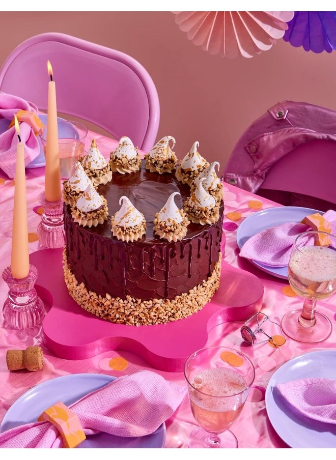 Crumbs & Doilies: Over 90 mouth-watering bakes to create at home from YouTube sensation Cupcake Jemma