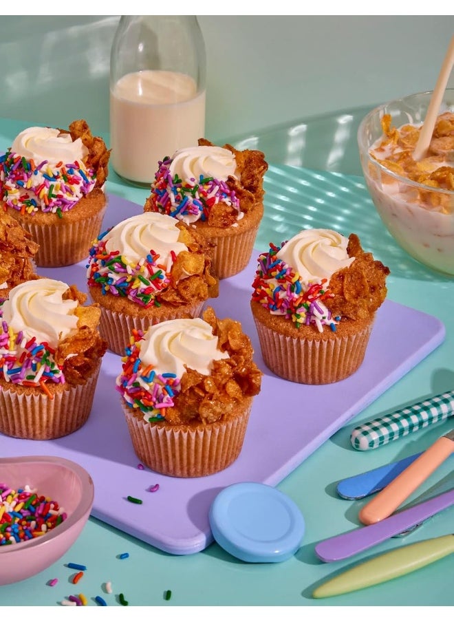 Crumbs & Doilies: Over 90 mouth-watering bakes to create at home from YouTube sensation Cupcake Jemma