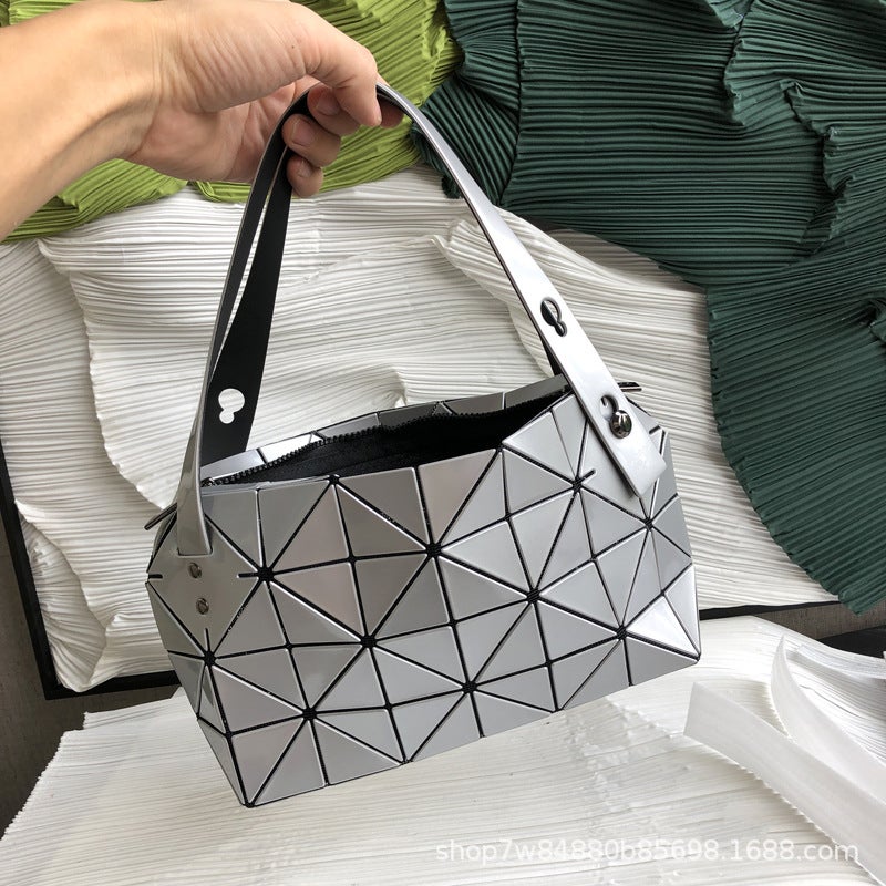 Japanese Original Geometric Quilted Versatile Boston Dumpling Shoulder Handbag Business Women'S Dumpling Bag - Image 5