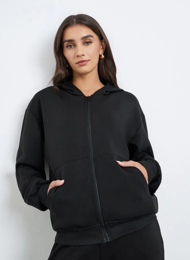 ستايلي طقم منسق من بنطال وجاكيت بومبر بياقة هودي