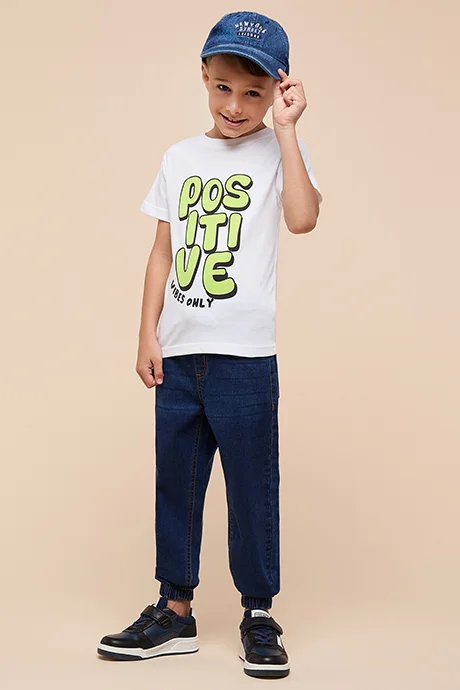 أر أند بي Printed T-Shirt with Crew Neck and Short Sleeves