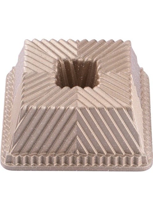 Square Cake Mold Light Gold - pzsku/ZAD9CAE06734D9CF959FDZ/45/_/1727880846/47f4c7fa-4f39-451f-b0d3-dec305f5a5ff