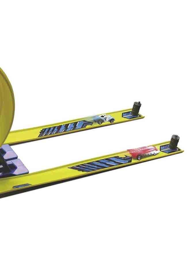 Maisto لعبة تحدي سباق مزدوج سيبرنات المعدنية الطازجة 100 للأطفال من سن 5 سنوات فما فوق مع مجموعة مسار سيارات اللعبة، مجموعة بناء المسار والإكسسوارات - Image 5