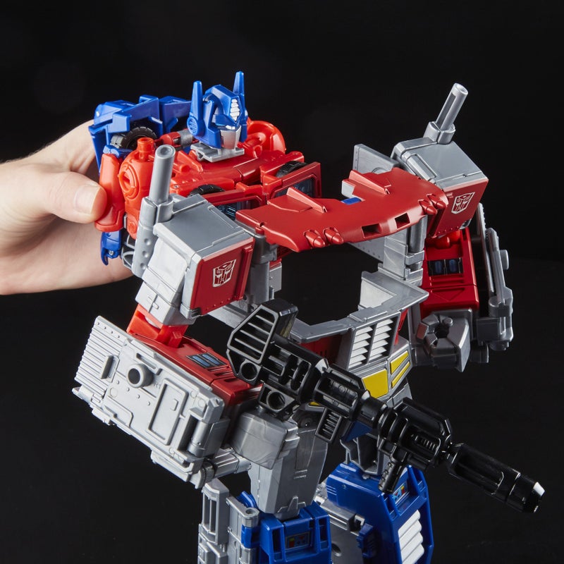 Transformers: Generations Power of The Primes Leader Evolution Optimus Prime - Image 4
