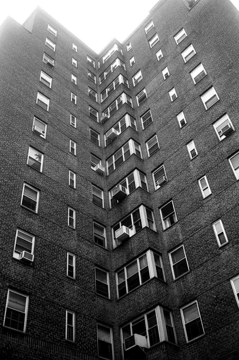 Foma Fomapan R100 Black & White Reversal Film, 2x8mm, Double 8 Standard 10 meters - Image 3