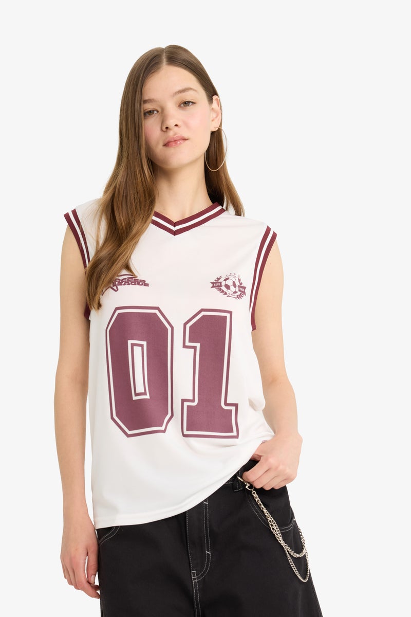 DeFacto Woman Coool Oversize Fit Printed V Neck Mesh Tank Top  - Image 4