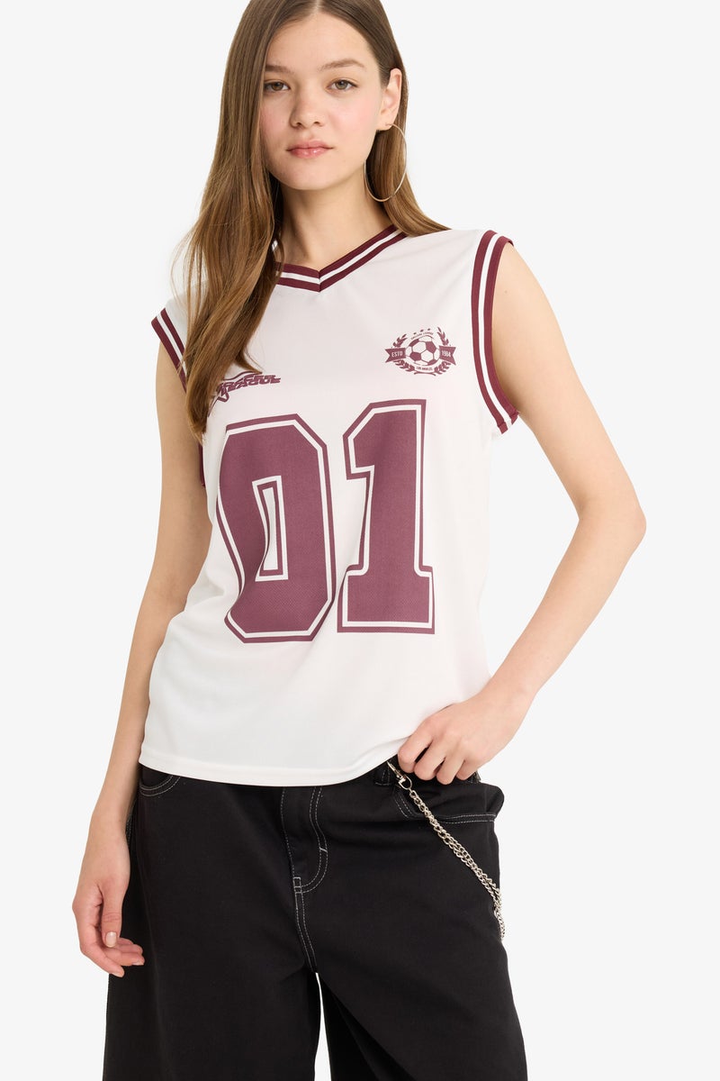 DeFacto Woman Coool Oversize Fit Printed V Neck Mesh Tank Top  - Image 3