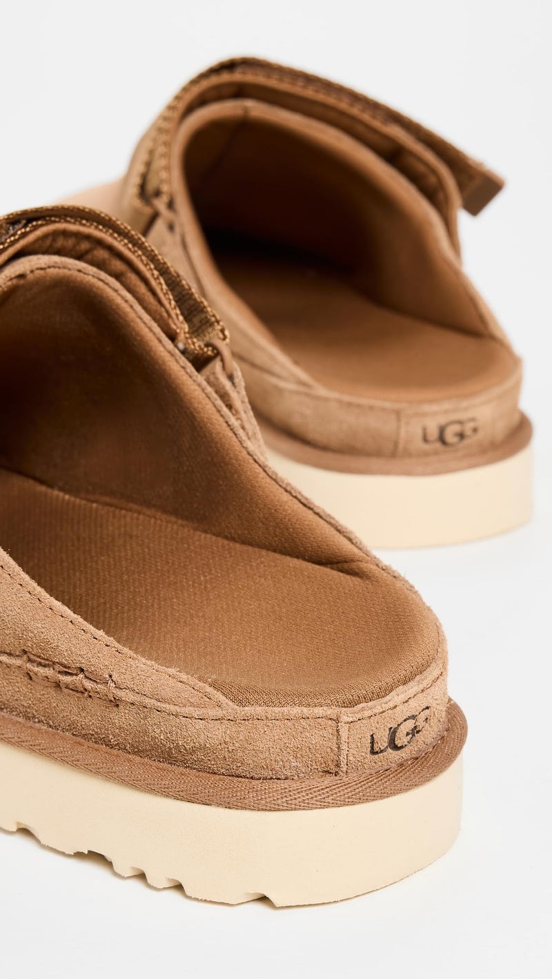 UGG Women's Goldenstar Clog, Chestnut, 8.5 - Image 4