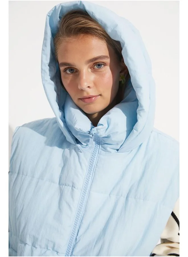 JUNE June Hooded Vest Blue
