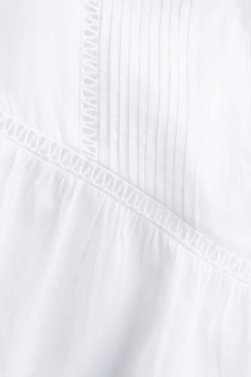 اتش اند ام بلوزة برباط عنق