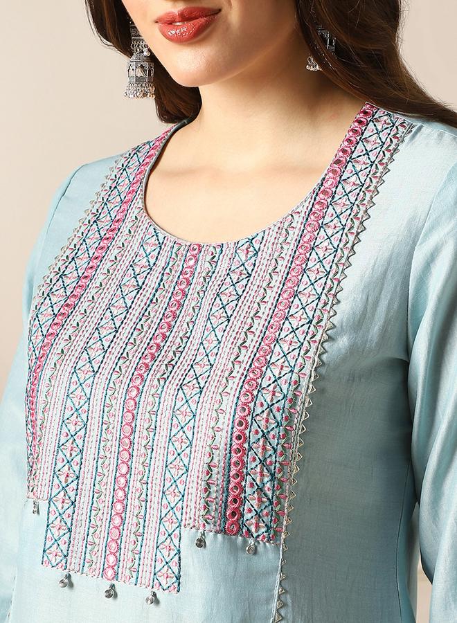globus Embroidered Yoke Straight Kurta, Pants and Dupatta Festive Set - Image 4