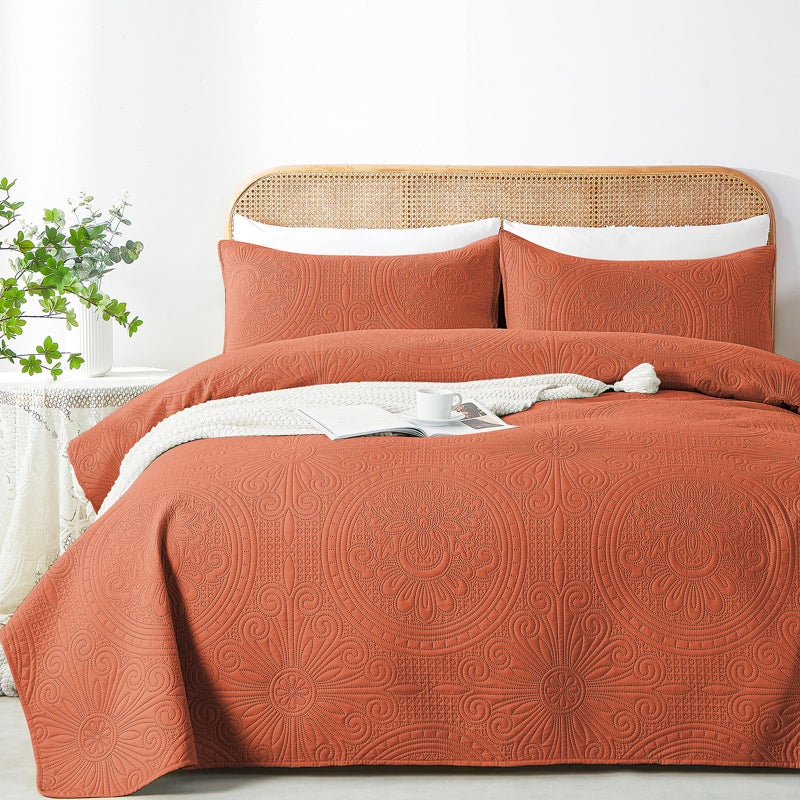 WURUIBO FullQueen Quilt Set Burnt OrangeUltrasonic Embossed Bedspread Lightweight Microfiber Coverlet Modern Thin Bedding Set for All Season 3 Piece1 Quilt2 Pillow Shams
