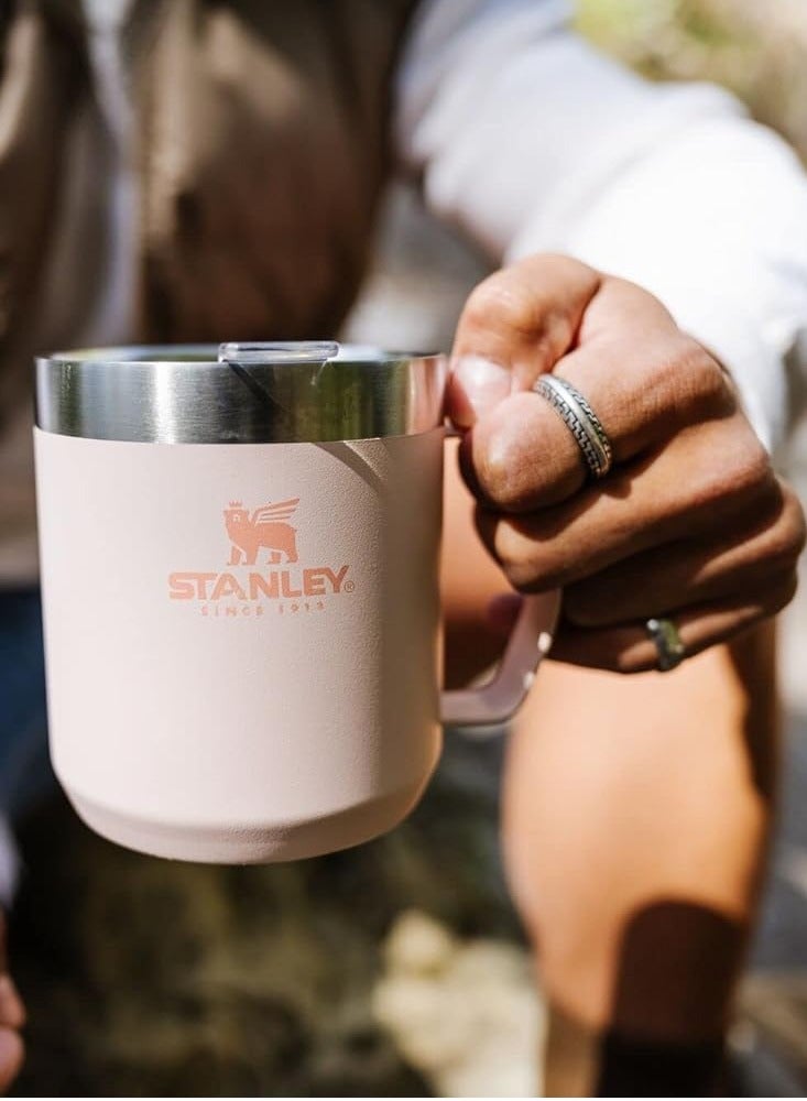 ستانلي كوب Stanley Everyday Camp سعة 12 أونصة مع غطاء معزول من الفولاذ المقاوم للصدأ وخالٍ من مادة BPA، مثالي للمشروبات الساخنة والباردة والقهوة والشاي والمغامرات الخارجية - Image 5
