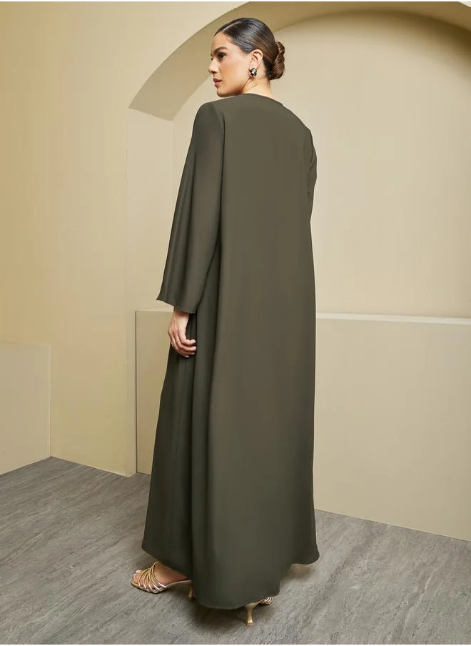 Styli Regular Fit Front Open Crepe Abaya