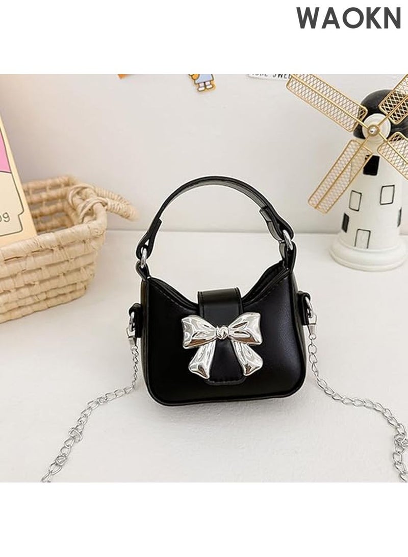 دبليو أيه أو كي أن حقيبة كروس بودي صغيرة للفتيات الصغيرات - حقيبة يد جذابة مزودة بمشبك مغناطيسي وحزام قابل للتعديل - حقيبة كتف لطيفة للأطفال من سن 4 إلى 12 عامًا - هدية عيد ميلاد مثالية وهدايا للحفلات وإكسسوارات للارتداء (أسود) - Image 5