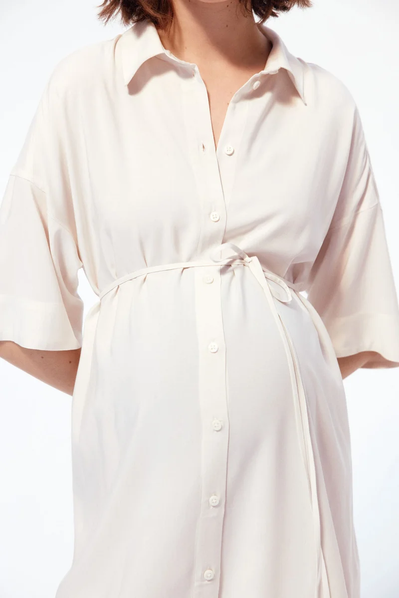 اتش اند ام فستان بتصميم قميص ماما لفترة الحمل وما بعدها