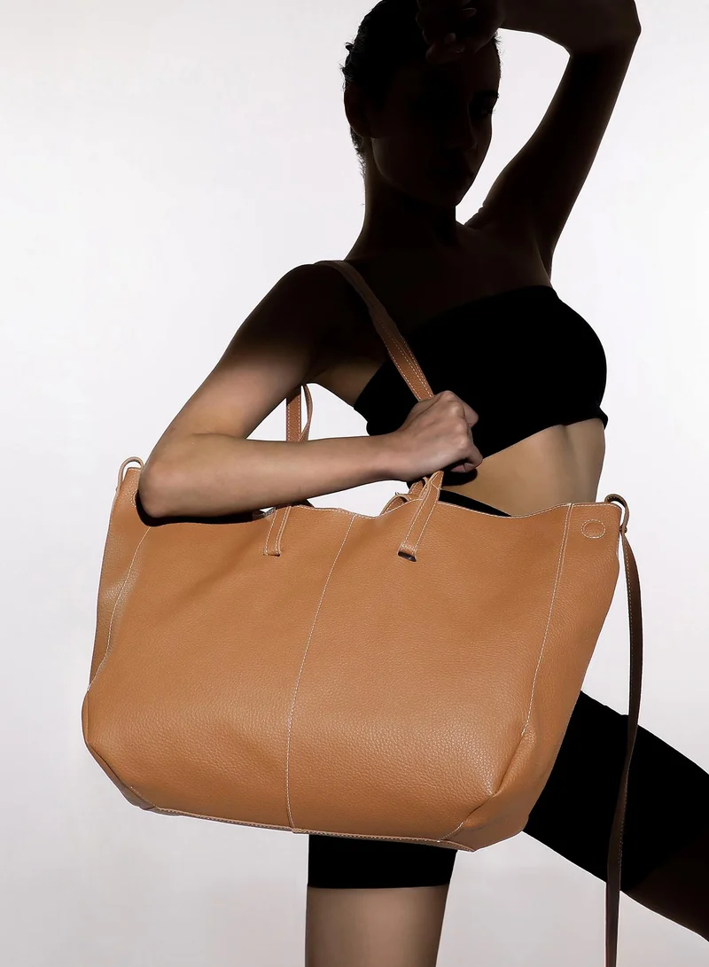 Haute Sauce Tote And Pouch Set