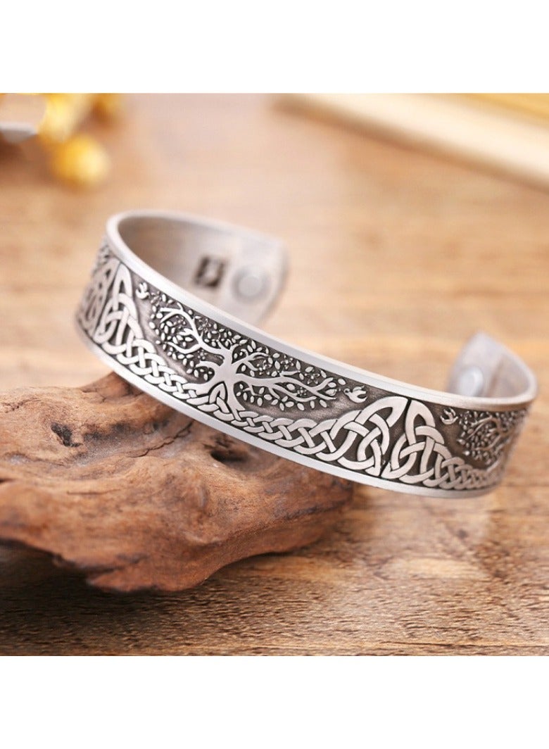 Silver-Plated Copper Cuff Bracelet - Geometric Pattern Unisex Jewelry Gift for Women & Men (Contemporary Metal Accessory)