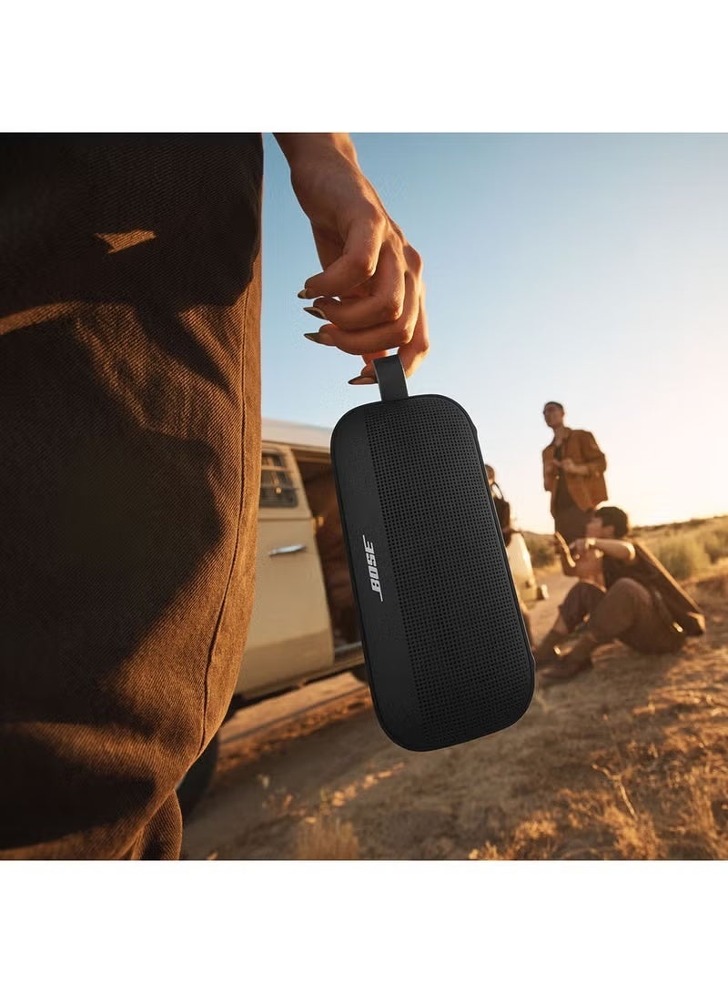 SoundLink Flex المحمول مكبر صوت بلوتوث (الجيل الثاني) ، المحمول مكبر صوت في الهواء الطلق مع هاي فاي الصوت ، ما يصل إلى 12 ساعة عمر البطارية ، مقاوم للماء والغبار الأسود - Image 5