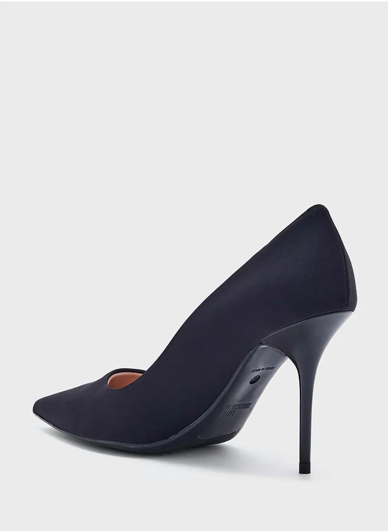لوف موسكينو Pointed Toe High Heel Pumps