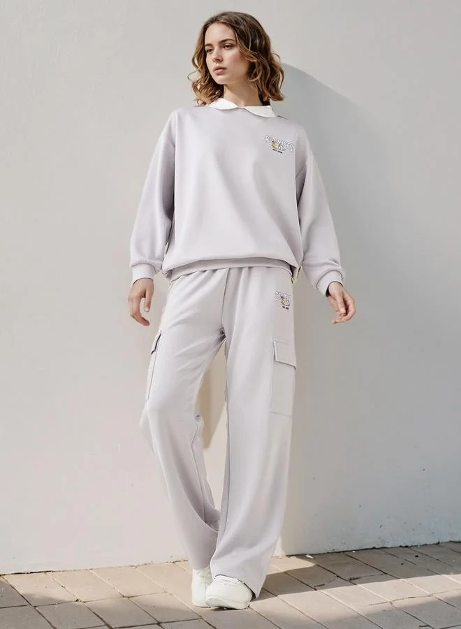 SP Characters Peanuts Embroidered Collared Sweatshirt