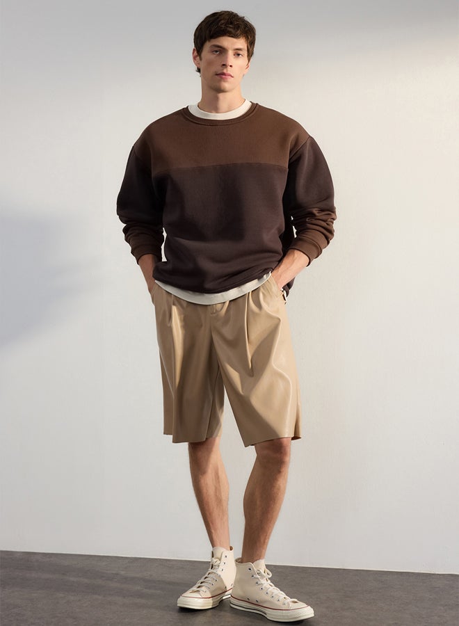trendyol Dark Brown Oversize/Wide Cut Color Block Fleece Inside Basic Sweatshirt - Image 1