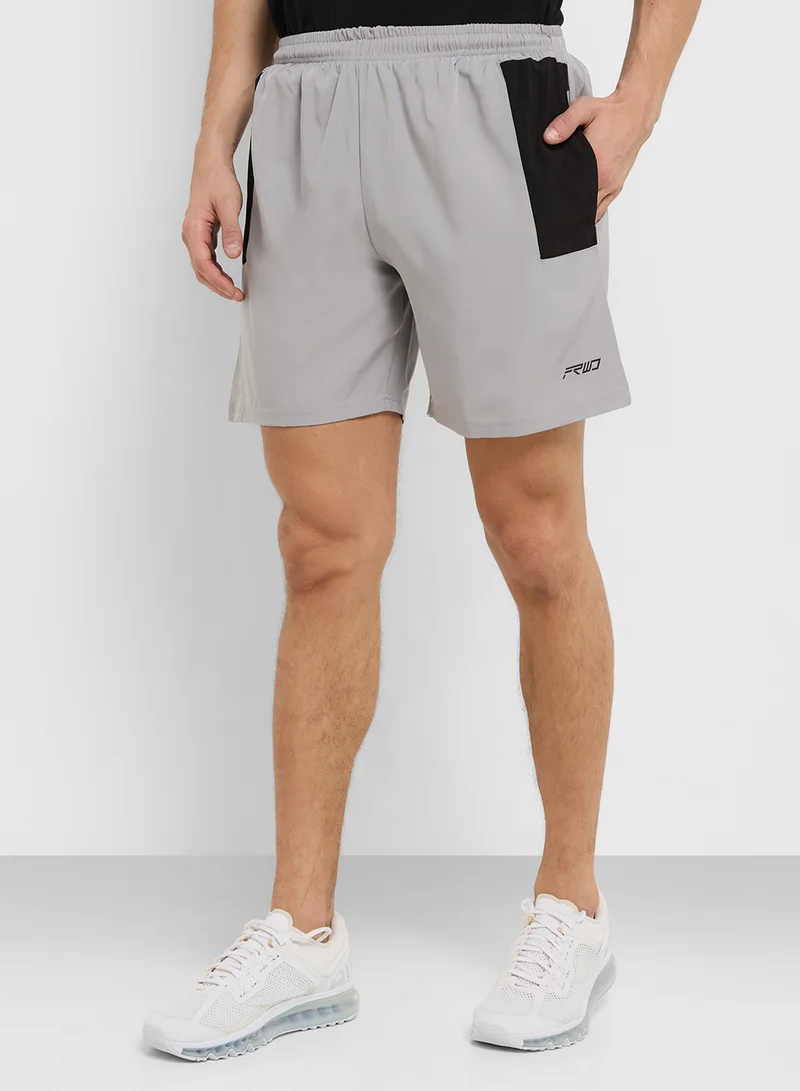 فورورد Training Shorts