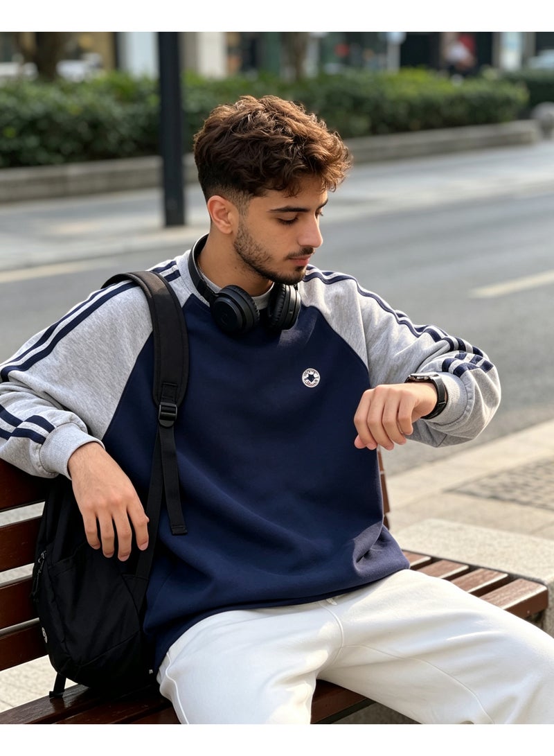 Converse Unisex Raglan Long Sleeve T‑Shirt, Side Stripes Casual Loose Fit Daily Wear Top, Navy Blue - Image 5